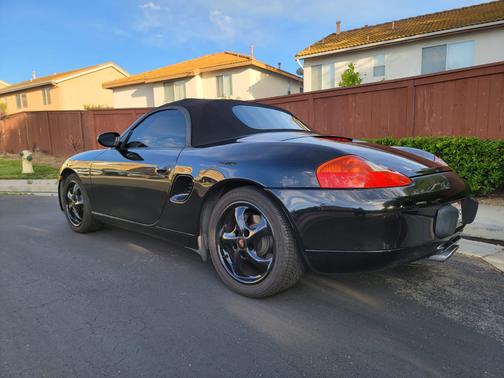 2000 Porsche Boxster Base