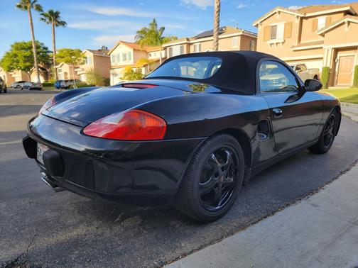 2000 Porsche Boxster Base