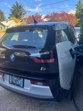 Silver 2015 BMW i3 Base w/Range Extender