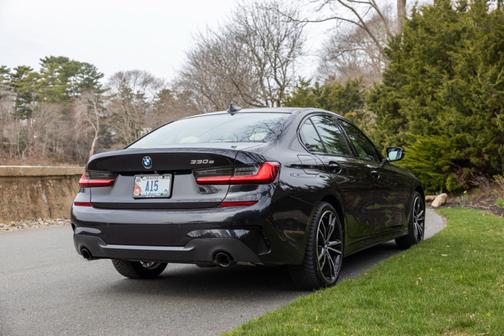 2021 BMW 330e xDrive