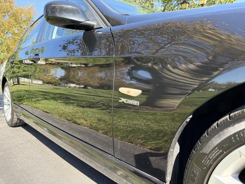 Black 2011 BMW 328 i xDrive