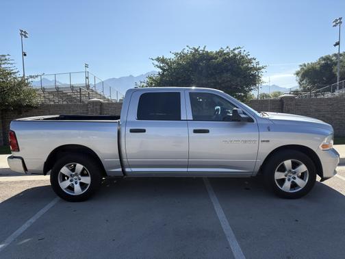 2012 RAM 1500 ST
