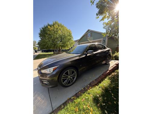 2014 INFINITI Q50 Premium