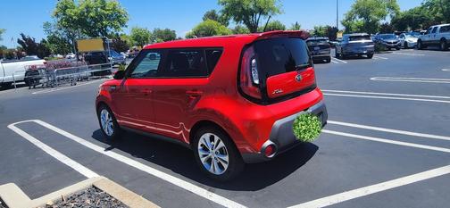 Red 2014 Kia Soul +