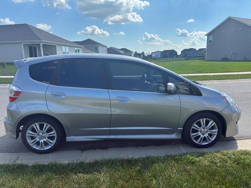 Silver 2010 Honda Fit Sport