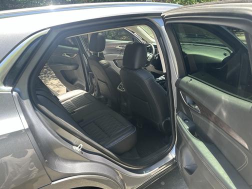 Silver 2021 Buick Envision Avenir