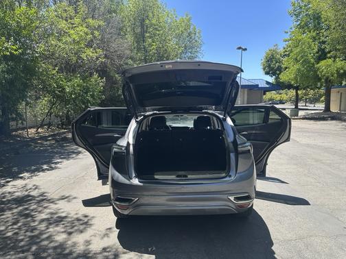 Silver 2021 Buick Envision Avenir