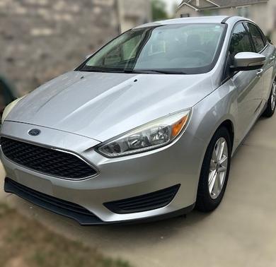 Silver 2016 Ford Focus SE