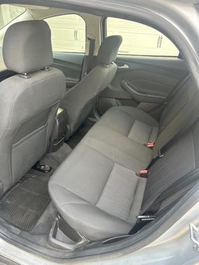 Silver 2016 Ford Focus SE