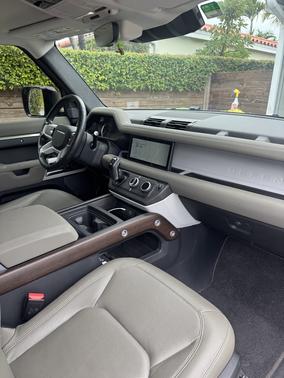 2023 Land Rover Defender S