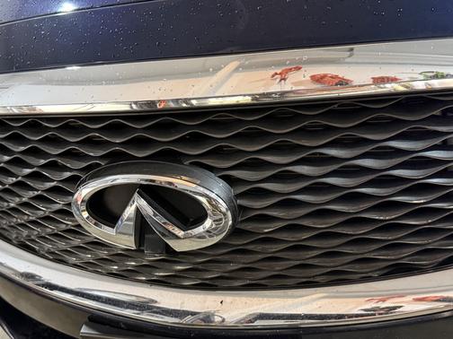 2016 INFINITI QX60 Base