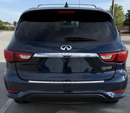 2016 INFINITI QX60 Base