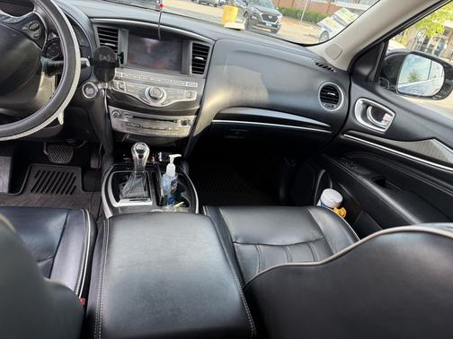 2016 INFINITI QX60 Base