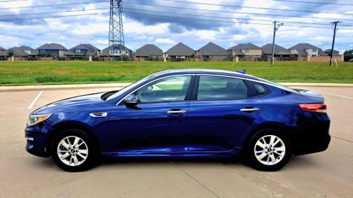 2018 Kia Optima LX