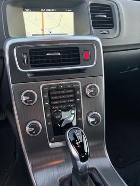 2016 Volvo S60 T5 Premier