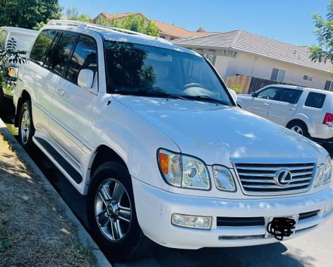 Photo 2 of 9 of 2006 Lexus LX 470 Base