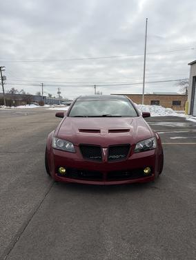 Red 2009 Pontiac G8 GT