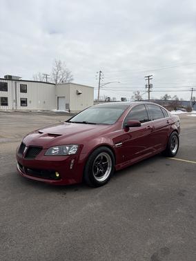 Red 2009 Pontiac G8 GT