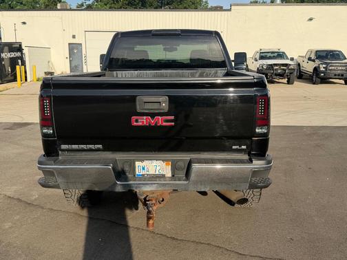 Black 2015 GMC Sierra 2500 SLE