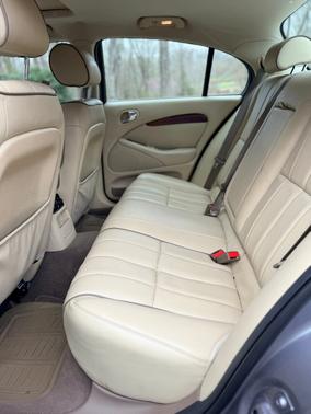 2008 Jaguar S-Type 3