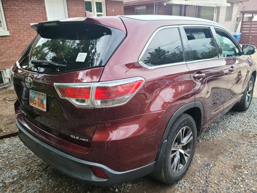2016 Toyota Highlander XLE