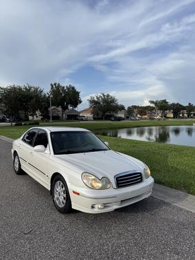 White 2004 Hyundai SONATA LX