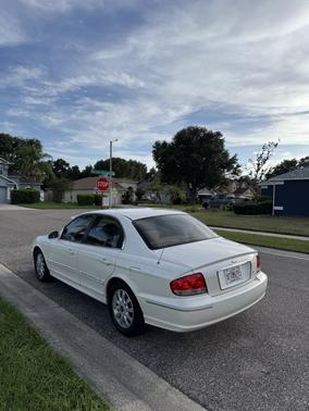White 2004 Hyundai SONATA LX