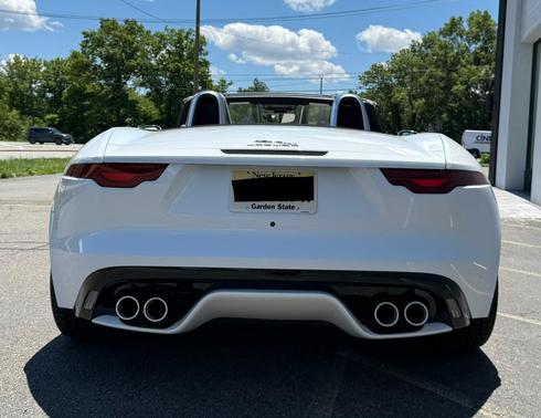 White 2024 Jaguar F-TYPE P450 75