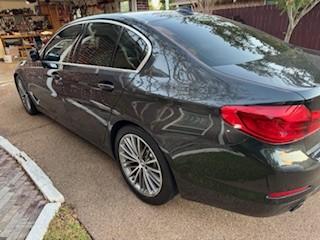 2019 BMW 530 i