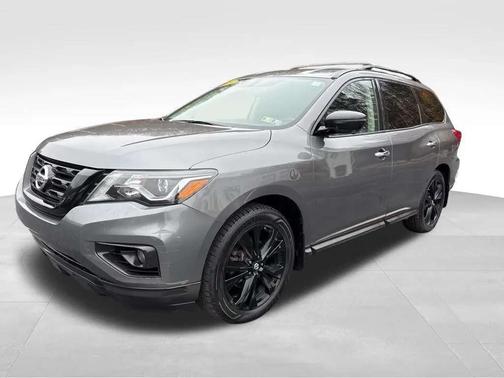 2018 Nissan Pathfinder SL