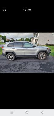 Silver 2015 Jeep Cherokee Trailhawk