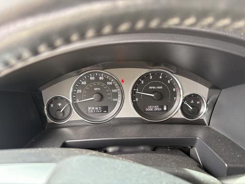 2010 Jeep Commander Limited