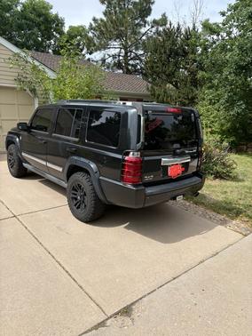 2010 Jeep Commander Limited