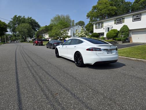 2016 Tesla Model S P100D