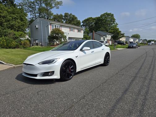 2016 Tesla Model S P100D