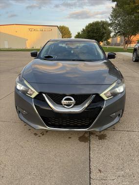 Gray 2017 Nissan Maxima 3.5 Platinum