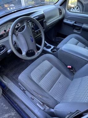 2005 Ford Explorer Sport Trac XLT