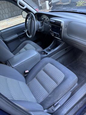 2005 Ford Explorer Sport Trac XLT