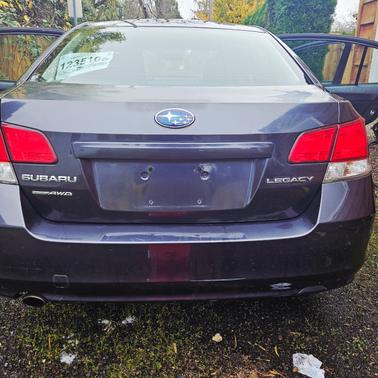 2013 Subaru Legacy 2.5i Premium