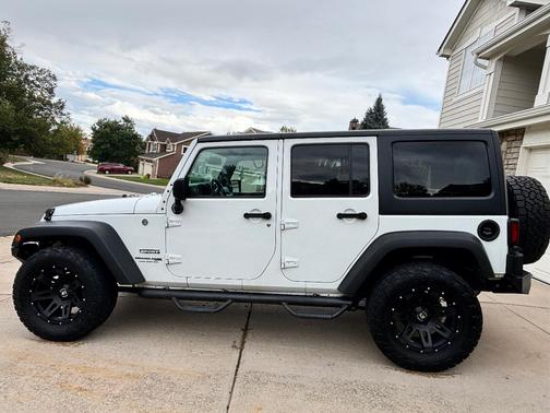White 2018 Jeep Wrangler JK Unlimited Sport