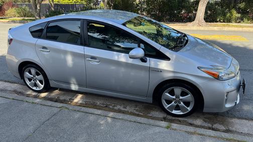 2015 Toyota Prius Five