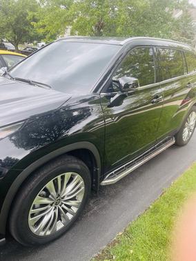 2023 Toyota Highlander Platinum
