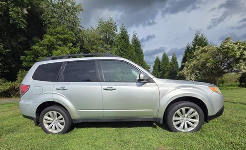 2011 Subaru Forester 2.5 X Premium