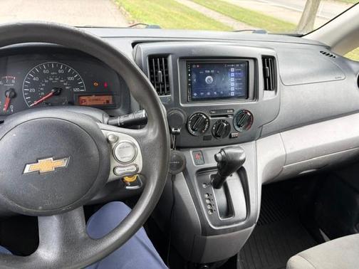 White 2017 Chevrolet City Express 1LS