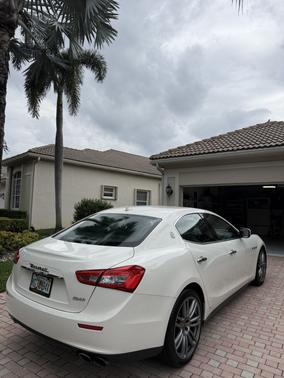 2016 Maserati Ghibli Base