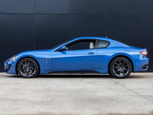 2014 Maserati GranTurismo Sport
