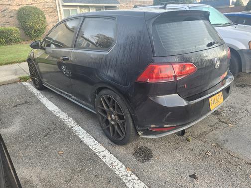 2016 Volkswagen Golf GTI 2.0T S 2-Door