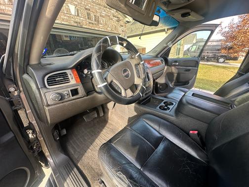 2013 GMC Yukon XL 1500 SLT