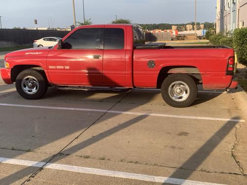 Red 2001 Dodge Ram 1500 Quad Cab