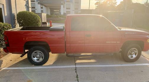 Red 2001 Dodge Ram 1500 Quad Cab